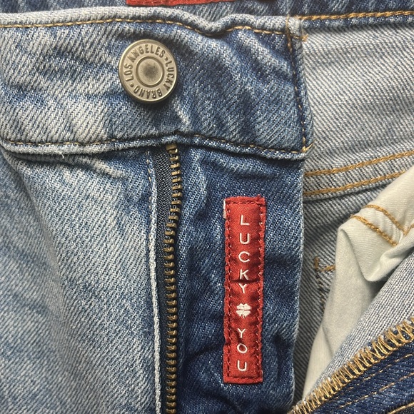 {Lucky Brand} Yellowstone Jeans - Picture 4 of 9